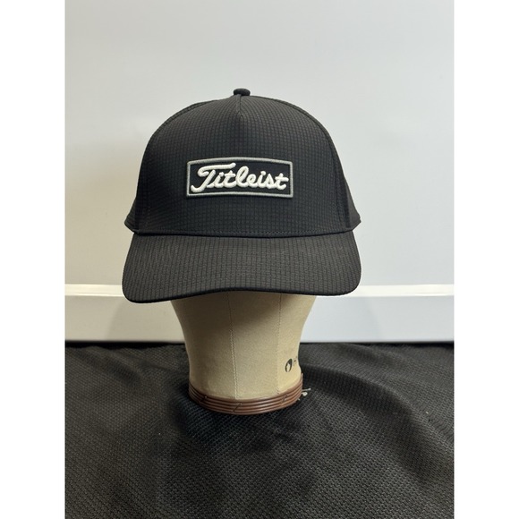 Titleist‎ Boardwalk Hat/Cap Black Adjustable Snap Back - Picture 1 of 11